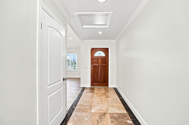 Building Photo - 17006 Countrypark Ln