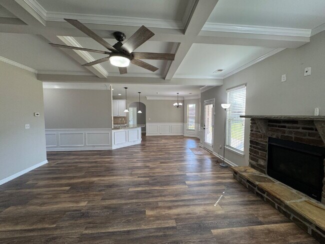 Building Photo - Move-In Ready 5-Bedroom Retreat in Whisper...
