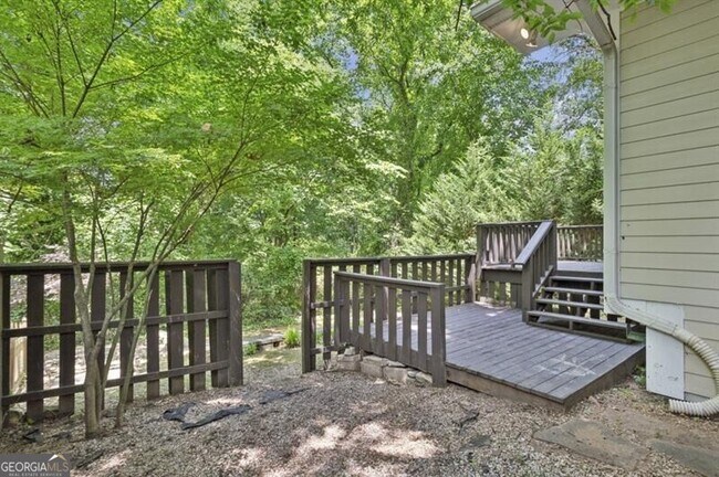 Building Photo - 2192 Spink St NW