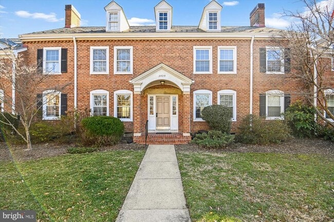 Building Photo - 3529 S Utah St