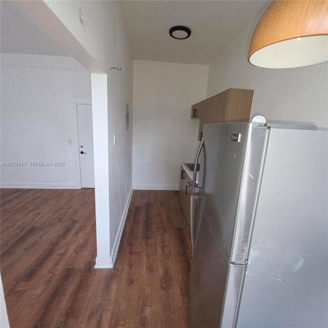 Building Photo - 35 NE 64th Terrace