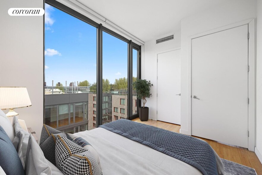 Building Photo - 54 Noll St