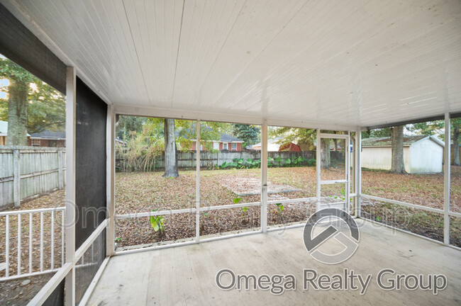 Building Photo - 6936 Magnolia Trace