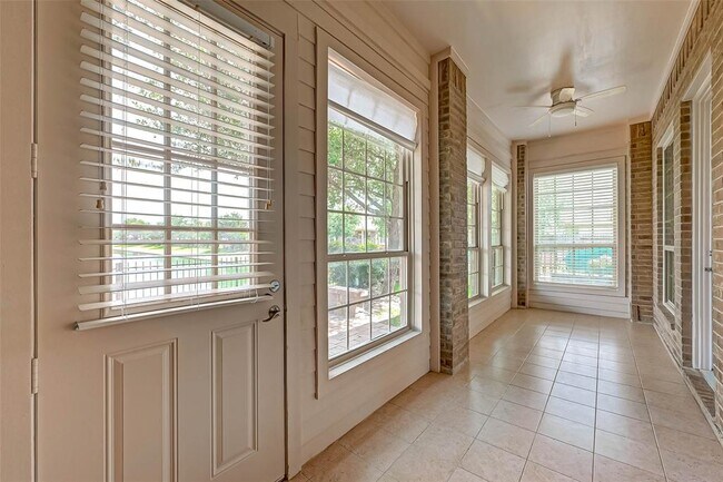 Building Photo - 11434 Elizabeth Brook Dr