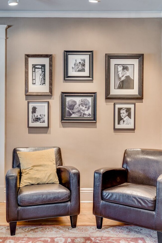 Building Photo - F. Scott Fitzgerald House in Saint Paul Ca...