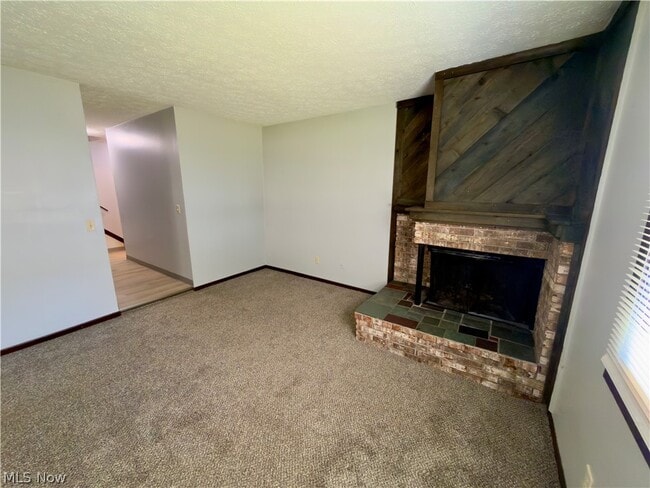 Building Photo - 2814 Forest Ln