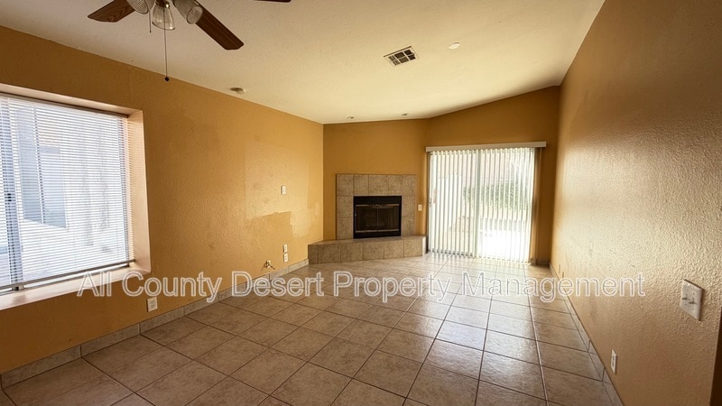 Building Photo - 79891 Ave 42