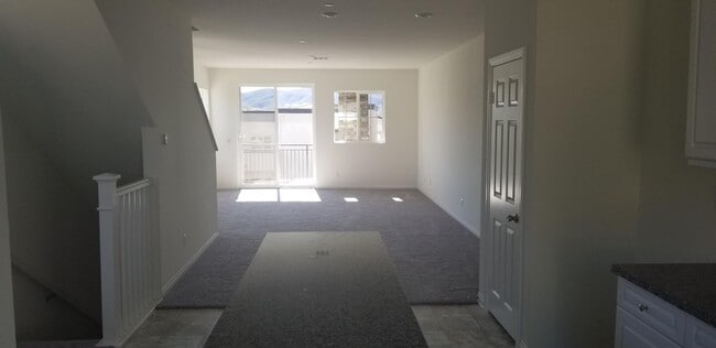 Building Photo - 342 Fitzpatrick Rd