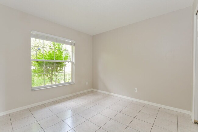 Building Photo - 13318 Caspian Ln