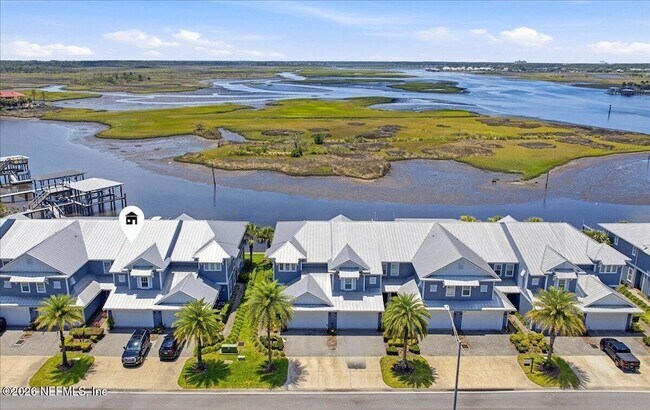 Building Photo - 2310 Beach Blvd