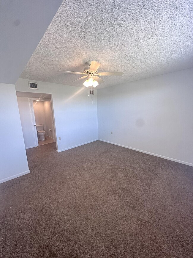 Building Photo - 3511 Village Blvd