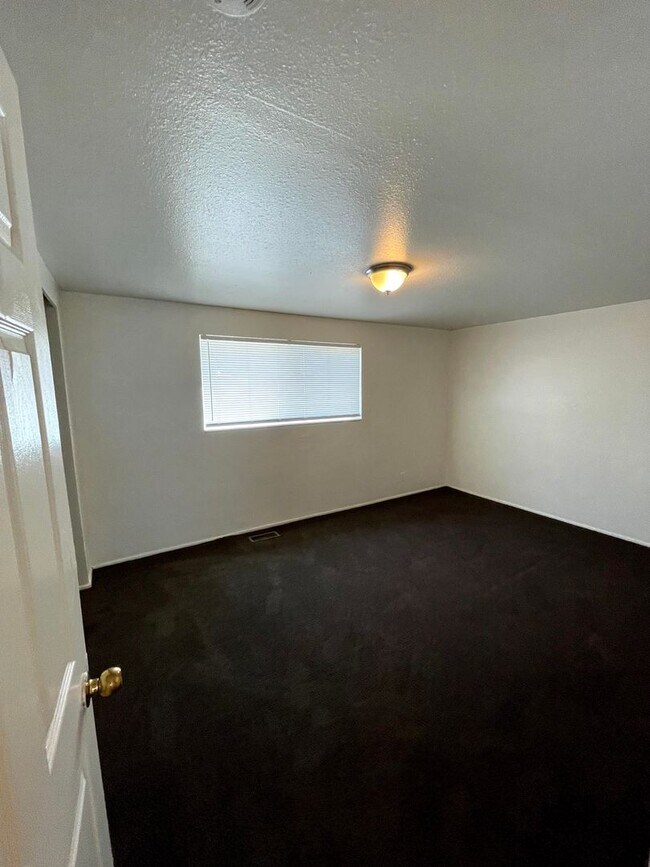 Building Photo - 8262 W 3500 S