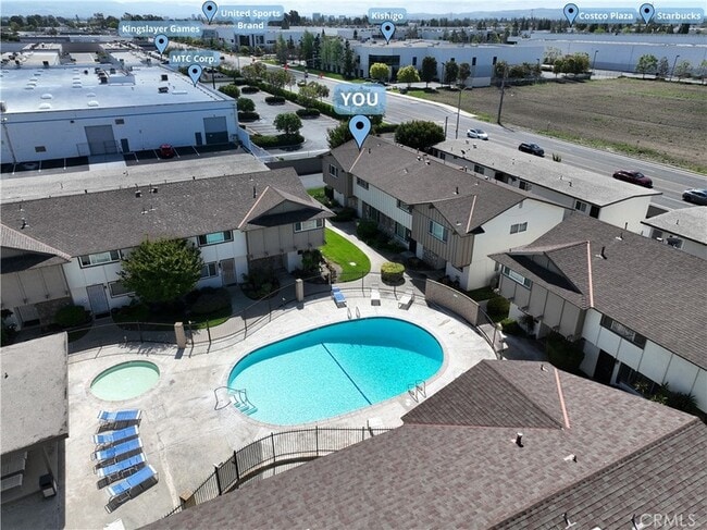 Building Photo - 11115 Slater Ave