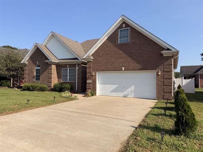 Building Photo - 1826 Bellshire Way