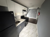 Building Photo - 276 S 11th St