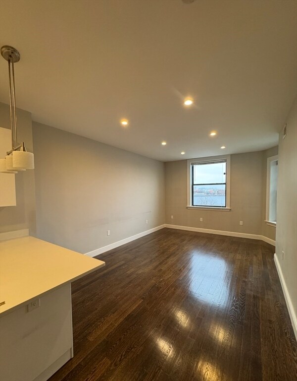 Building Photo - 47 Bay State Rd