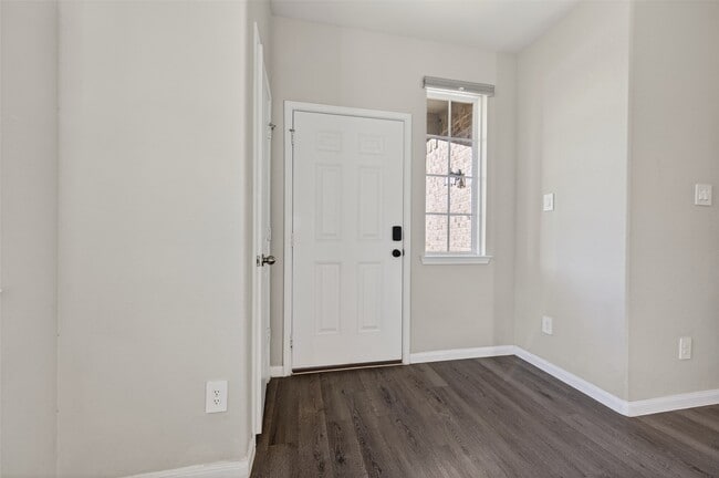 Building Photo - 4326 McGregor Blf Ln