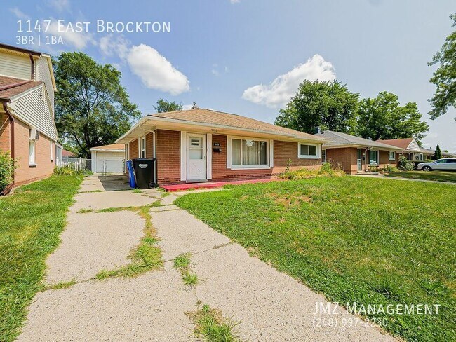 Building Photo - 1147 East Brockton-