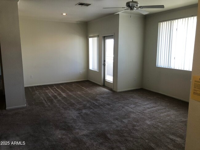 Building Photo - 16013 S Desert Foothills Pkwy
