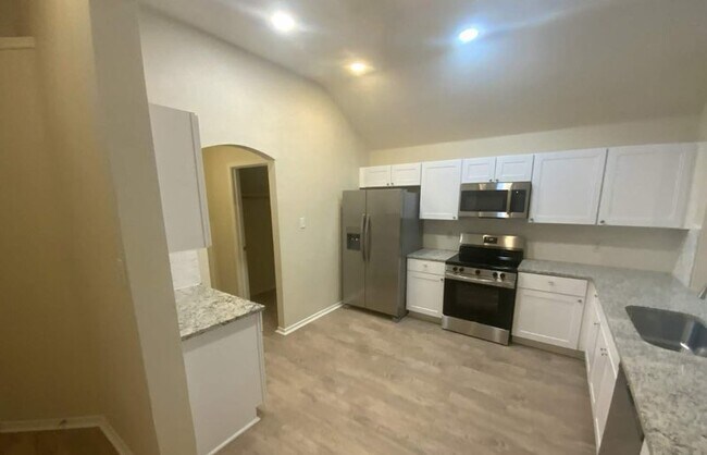 Building Photo - 6609 Watch Hill Ct