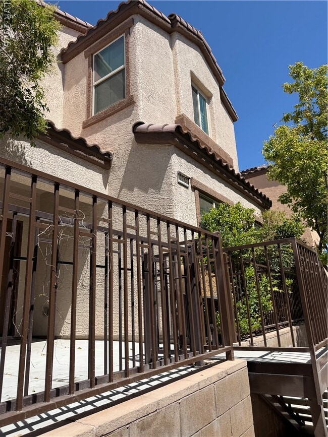 Building Photo - 7756 N Mellow Motifs Ct