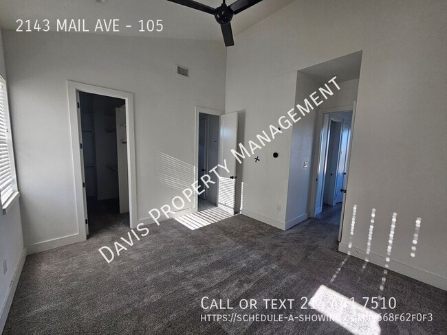 Building Photo - 2143 Mail Ave