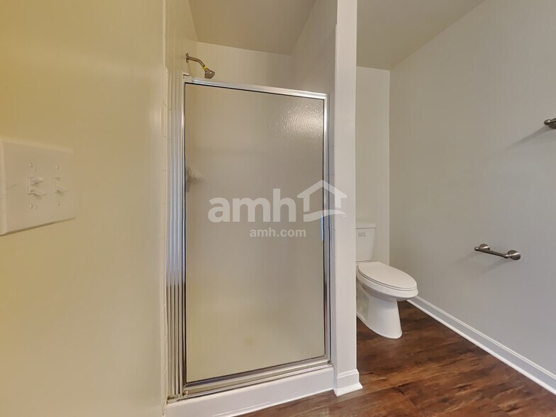 Building Photo - 6254 Elderberry Ct