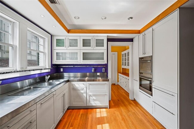 Building Photo - 60 26th St NW