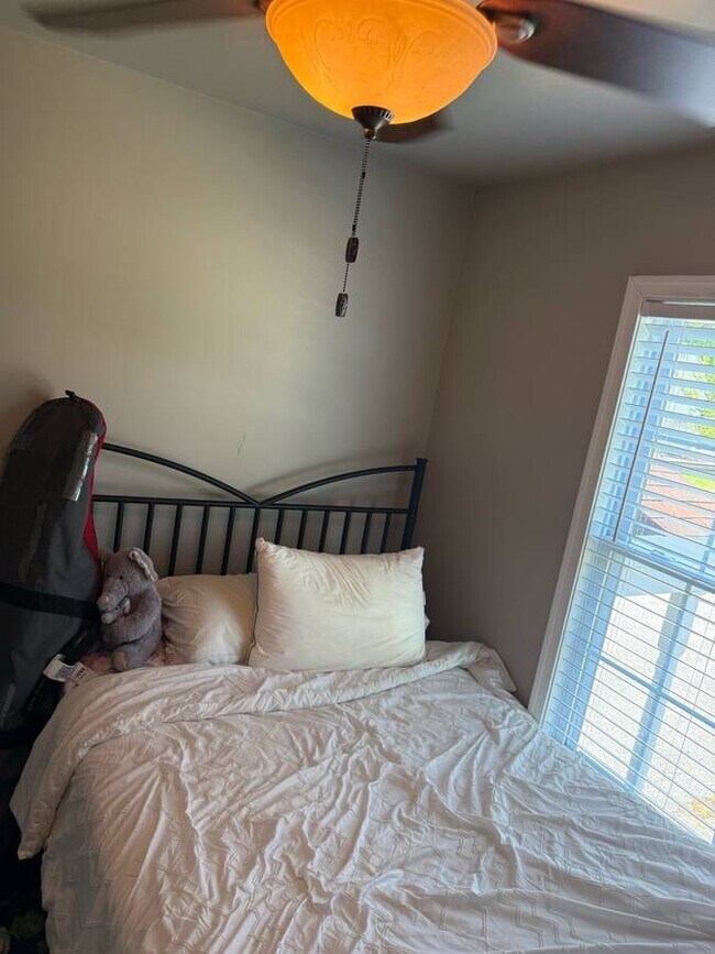 Building Photo - 3637 8th St