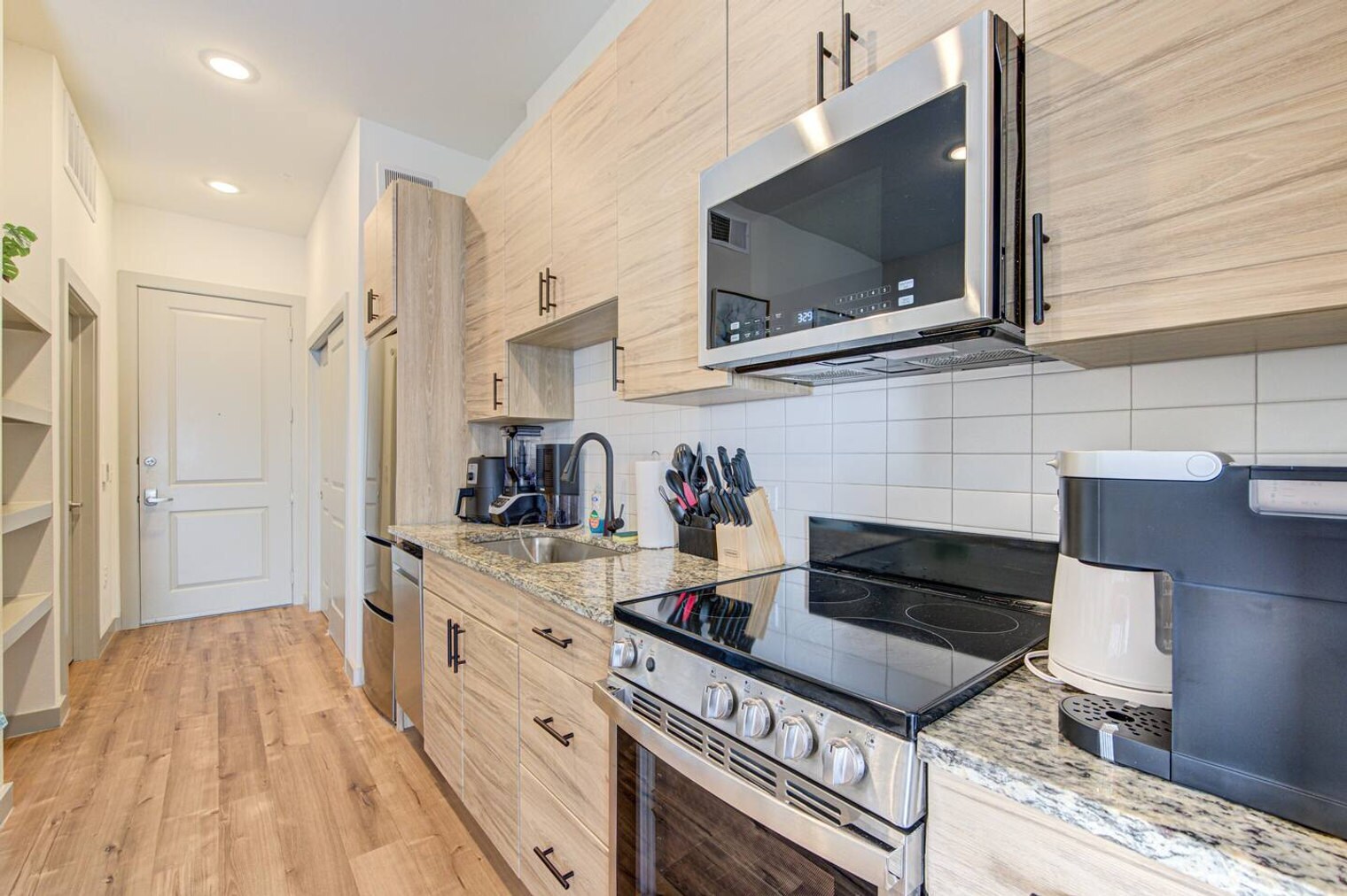 Building Photo - 1111 Shepherd Dr