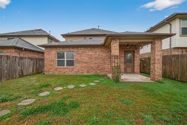 Building Photo - 2510 Meerstad Ln