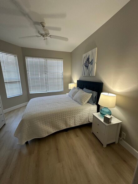 Building Photo - 8899 Bristol Bnd