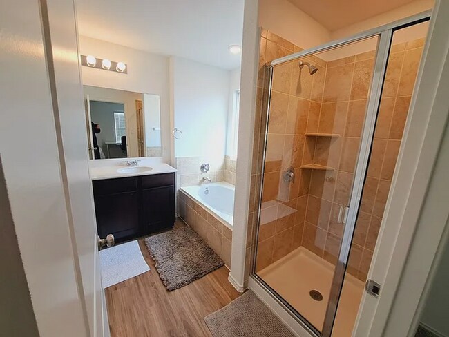 Building Photo - COMING SOON! Beautiful 4BR 3BA w/ Fenced Backyard • Private Yard• Attached Garage in Siena