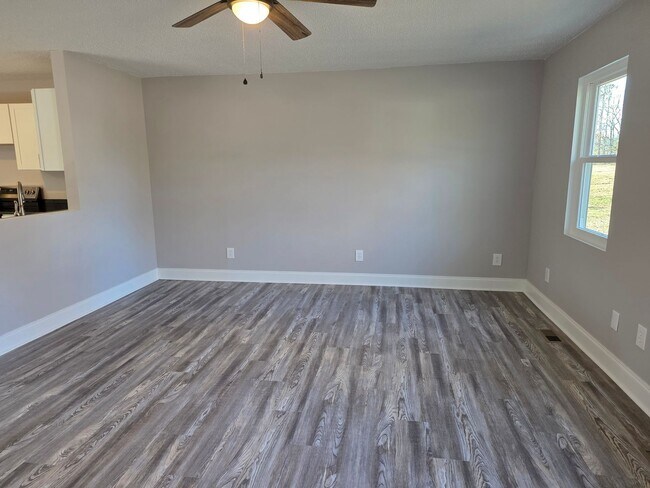 Building Photo - 6108 Ramsey Rd