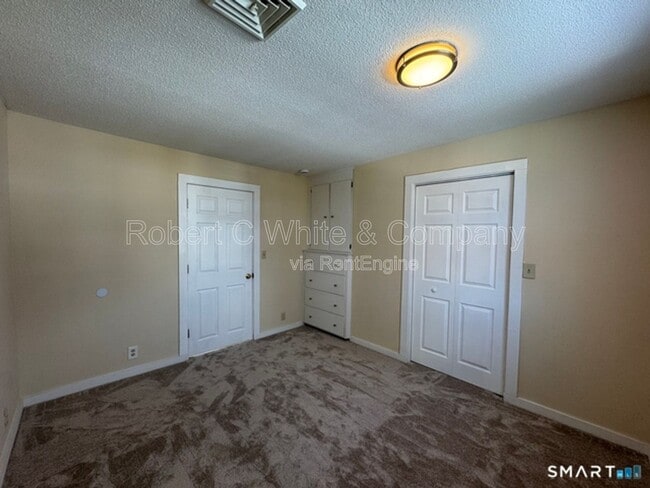 Building Photo - 96 Fulton St