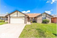 Building Photo - 708 Cactus Ct