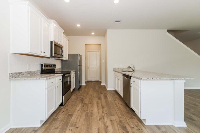 Building Photo - 8206 Sunberry Shadow Dr