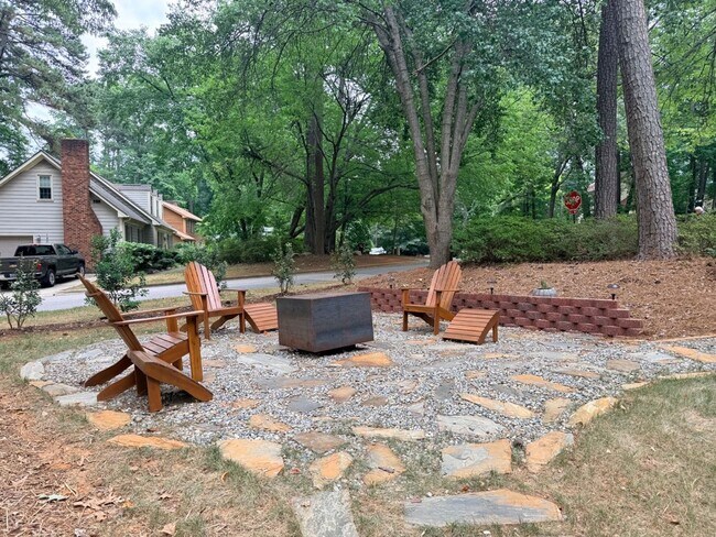 Building Photo - Stunning 4-Bedroom Cary Home with Basement! Available August 5th 2026!