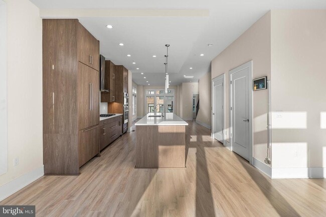 Building Photo - 158 Winsome Cir