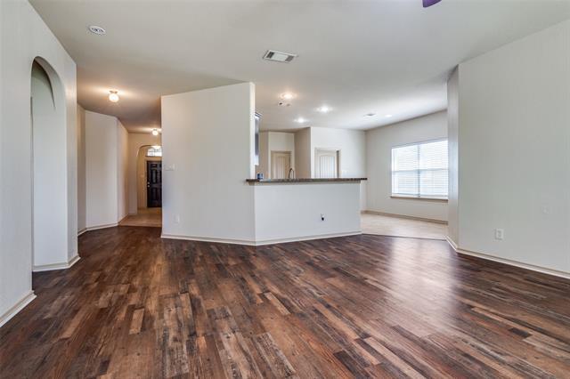 Building Photo - 3129 Buckthorn Ln