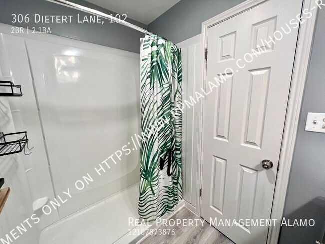 Building Photo - 306 Dietert Ln