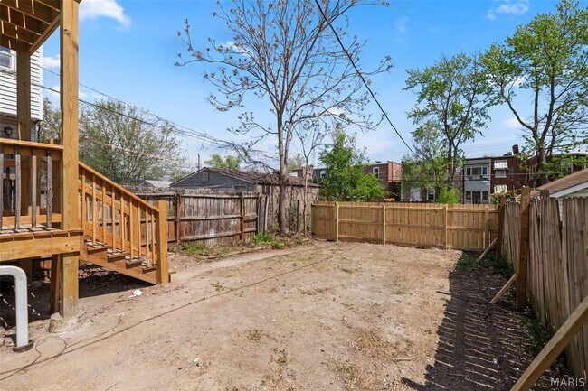 Building Photo - 3324 Louisiana Ave
