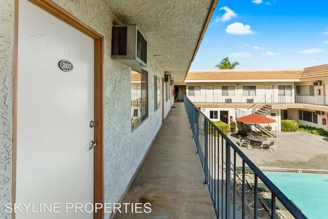 Building Photo - 17818 Woodruff Ave