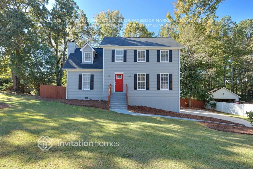Building Photo - 6186 Pinewood Dr SE