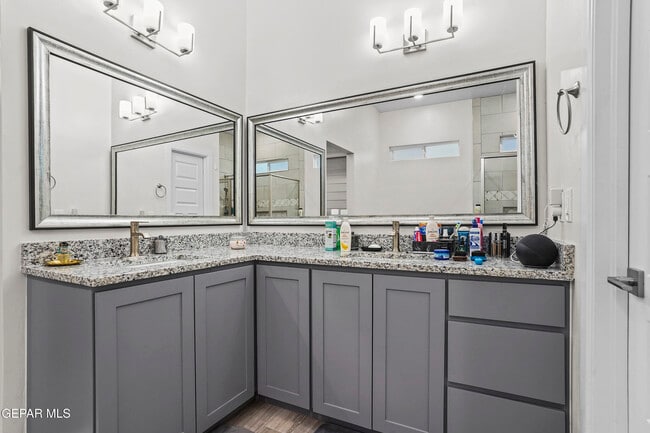 Building Photo - 12308 Desert Heights Ct