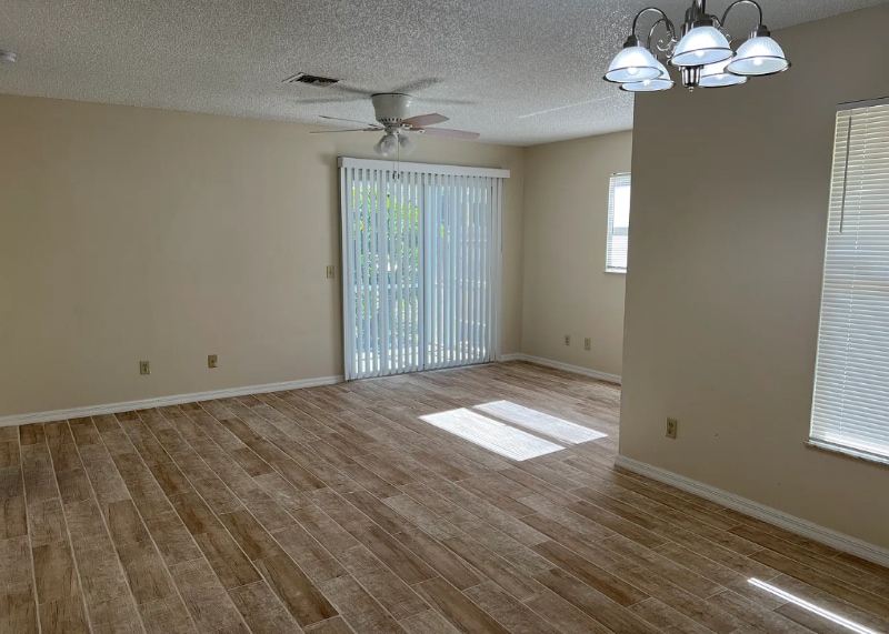 Building Photo - 500 37th Ave