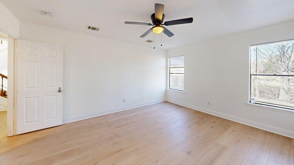 Building Photo - 14814 Endicott Dr