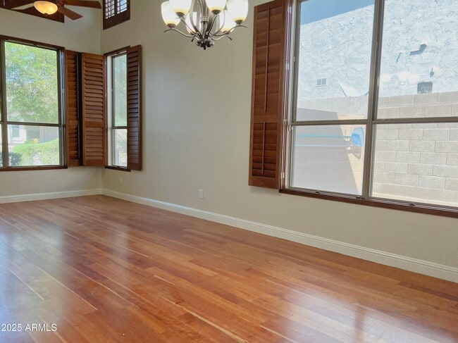 Building Photo - 7317 E Gallego Ln