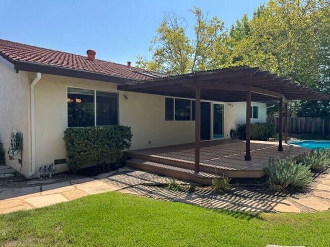 Building Photo - 3622 Citrus Ave