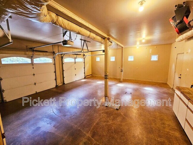 Building Photo - 27201 WA-3